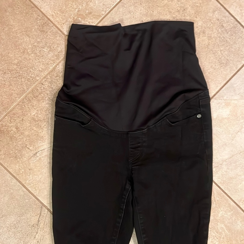 Loft black, maternity jeans, size 6 petite